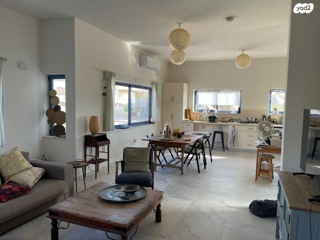 בית פרטי/ קוטג', צוקים, צוקים, צוקים