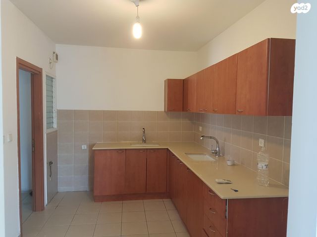 רבי שמעון בן שטח 42