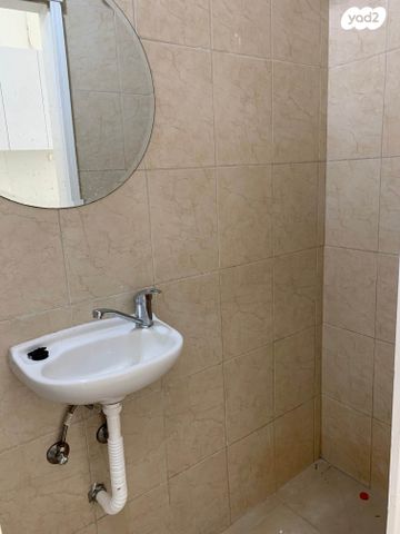 סטודיו/ לופט, תחכמוני 7, מקור ברוך, ירושלים