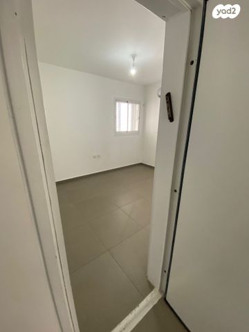 דירה, אליהו הנביא 46, פסגות אפק, ראש העין