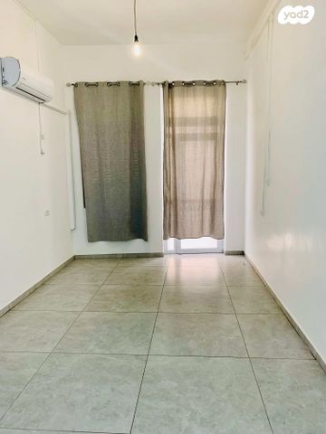 סטודיו/ לופט, תחכמוני 7, מקור ברוך, ירושלים