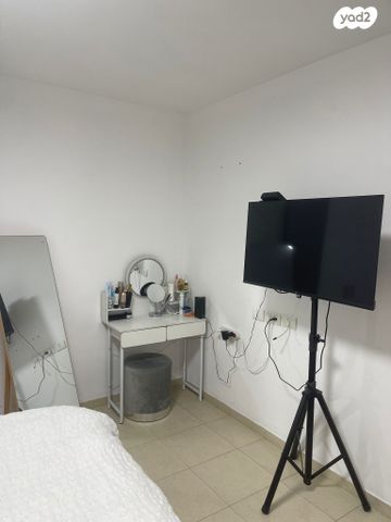 מרתף/ פרטר, ציפורי 13, הרצליה ב', הרצליה