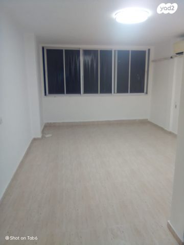 דירה, גיורא יוספטל 9, שקמים ואגמים, אשקלון