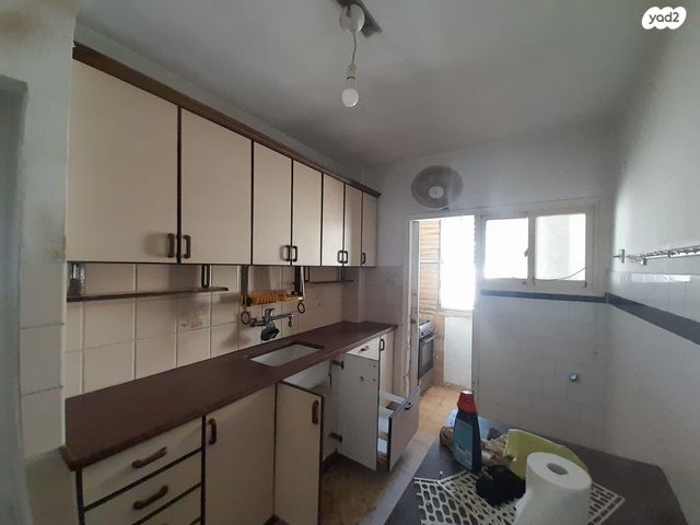 הרב עוזיאל 21