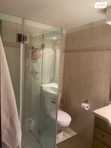 מרתף/ פרטר, ציפורי 13, הרצליה ב', הרצליה