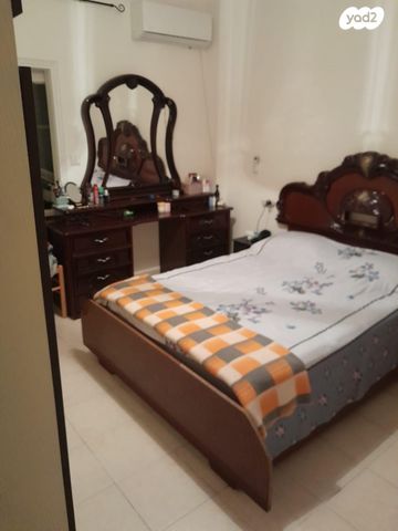 דירה, אנילביץ' 15, לב העיר, בת ים