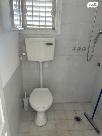 דירה, אבן גבירול 24, רמב"ם, ראש העין