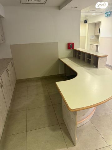 משרדים, יצחק רגר 11, מרכז אזרחי, באר שבע