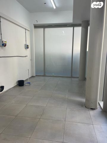 חנויות/ שטח מסחרי, הקונגרס 14, נווה שאנן, תל אביב יפו