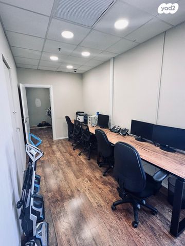 משרדים, שדרות גיבורי ישראל 7, אזור תעשיה ספיר, נתניה