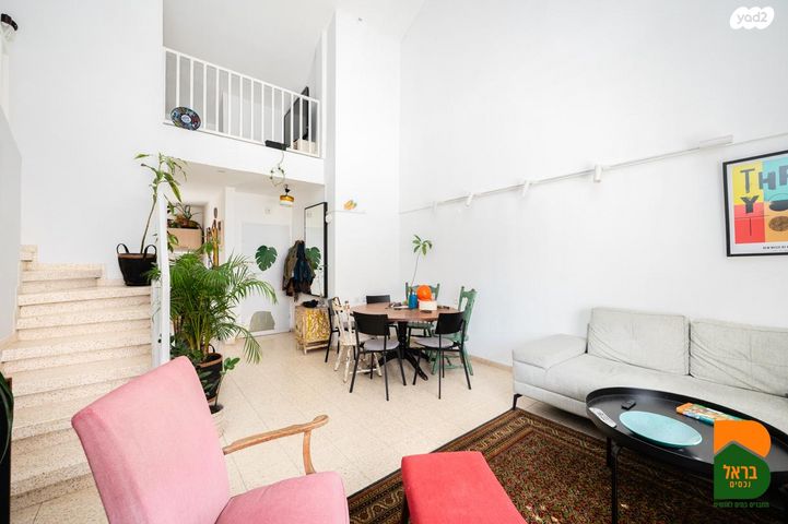 דופלקס, נווה פרדסים, פרדס חנה כרכור