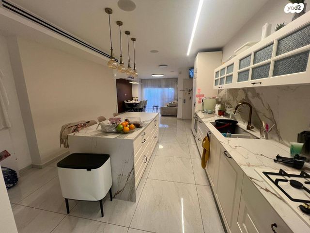 דירה, שלמה בן יוסף, רובע ו', אשדוד