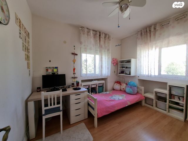 דו משפחתי, רמת ישי