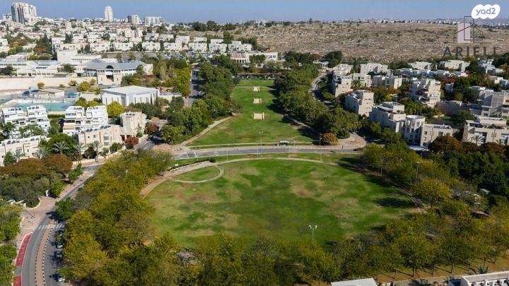 דירה, הנחלים, מודיעין מכבים רעות