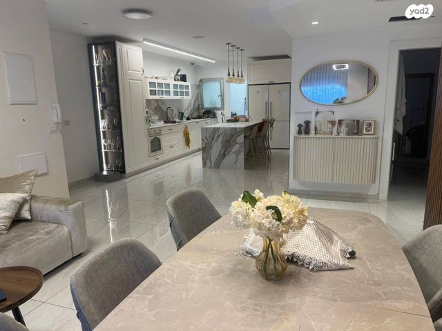 דירה, שלמה בן יוסף, רובע ו', אשדוד