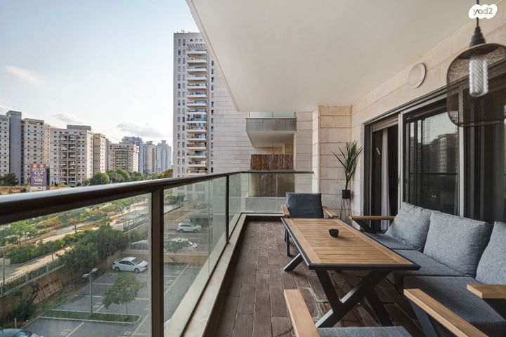 דירה, יעל רום 6, פתח תקווה