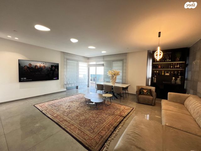 דירה, שדרות ירושלים 14, הקריה מע"ר, אשדוד