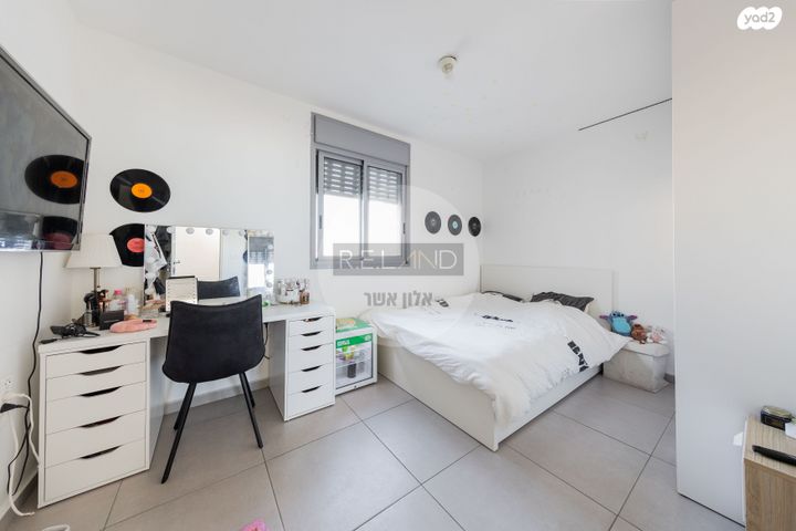 דירה, שרונה, כפר יונה