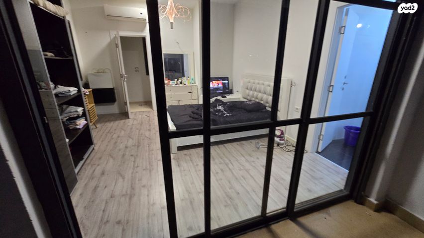 דופלקס, ה' באייר, נווה אפק, ראש העין