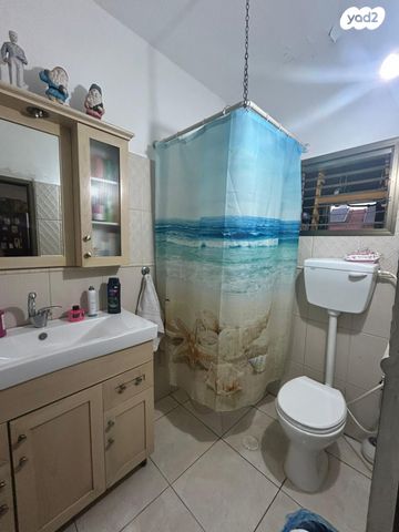 דירה, הרב אברהם הלל, ויצמן, רמלה