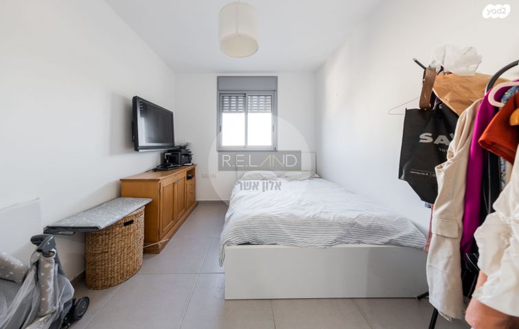 דירה, שרונה, כפר יונה