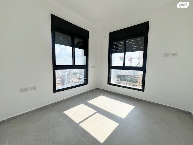 דירה, אמנון ליפקין שחק 1, נוף הטיילת, נתניה