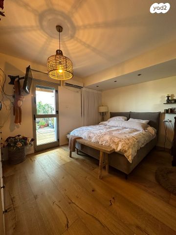 דירת גן, האלון, רמות יצחק, נשר