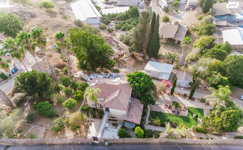 משק חקלאי/ נחלה, זכריה, זכריה