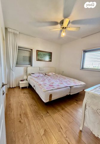 דירה, בנות חיל, ראשון לציון