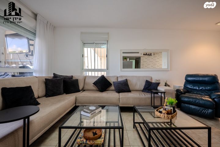 דירה, אסא קדמוני 2, נווה ברבור, כפר שלם מערב, תל אביב יפו