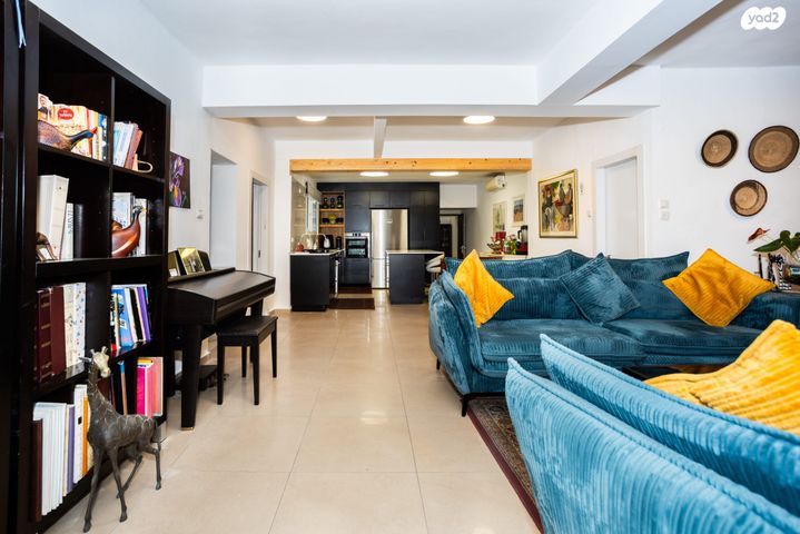 דירה, המעגל, גיל עמל, הוד השרון