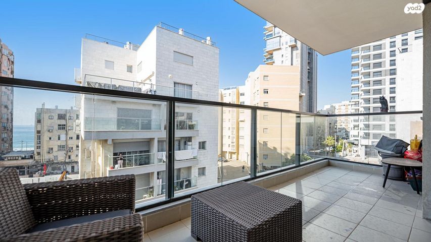 דירה, שדרות העצמאות, רוטשילד עצמאות, בת ים