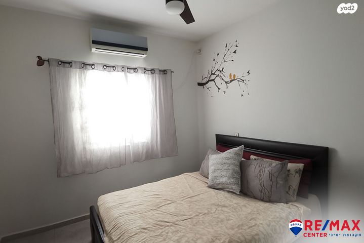 דירה, שדרות בר אילן, דרום מערב ותיק, בת ים