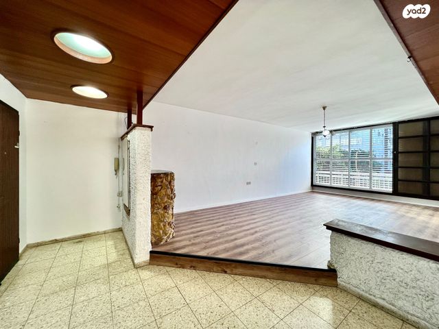 דירה, שדרות בנימין 29, מרכז העיר דרום, נתניה