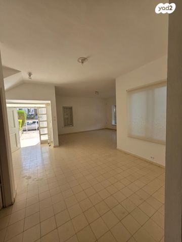 בית פרטי/ קוטג', להבים