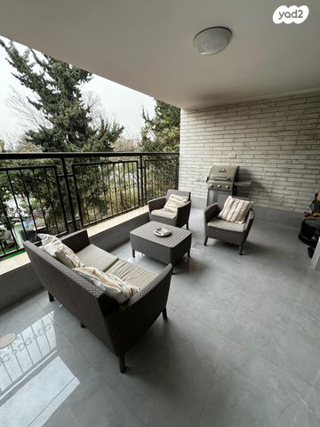 דירה, מחרוזת, יפו ד', גבעת התמרים, תל אביב יפו