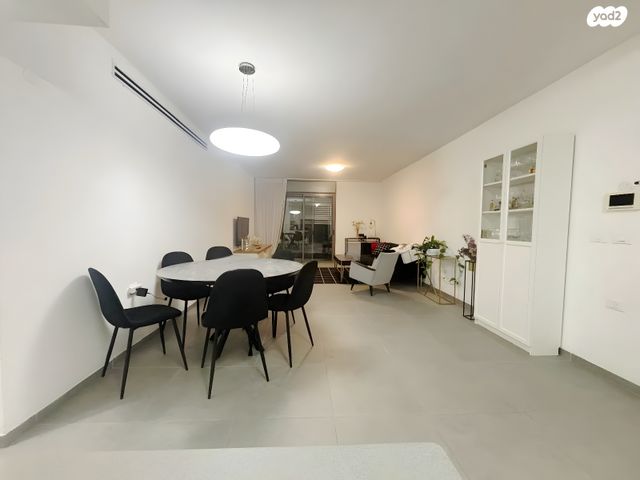 שרה אהרונסון 