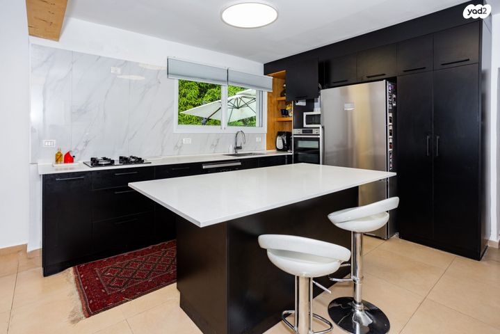 דירה, המעגל, גיל עמל, הוד השרון