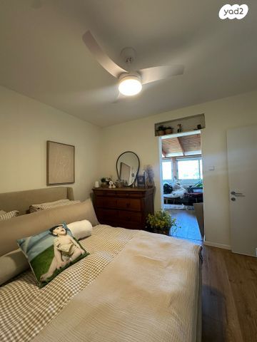 דירת גן, האלון, רמות יצחק, נשר