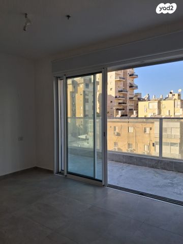 דירה, דיזנגוף 26, מרכז העיר דרום, נתניה