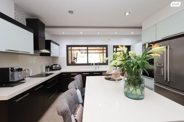 דו משפחתי, יפתח 17, הנחלים, כפר יונה