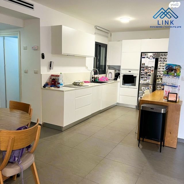 דירה, מייק בראנט, קרית אליעזר, חיפה