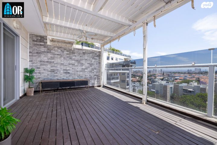 גג/ פנטהאוז, שדרות יצחק רבין, פארק המושבה, באר יעקב