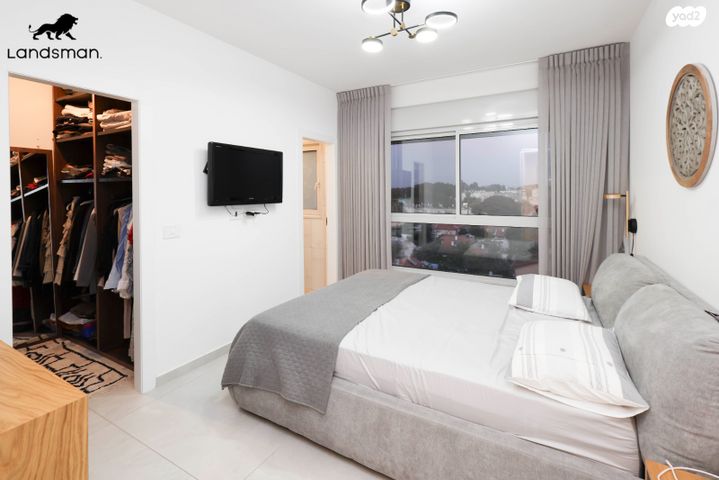 דירה, הפלמ"ח, שאר העיר, קדימה צורן