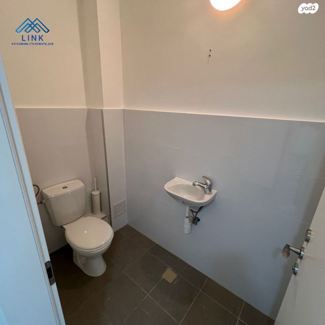 דירה, האנפה, החותרים, טירת כרמל