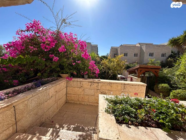 בית פרטי/ קוטג', הזמיר, מבשרת ציון