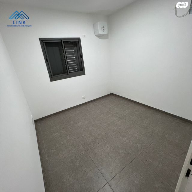 דירה, האנפה, החותרים, טירת כרמל