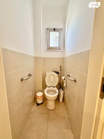 דירה, בנות חיל, ראשון לציון