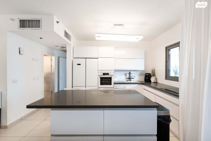 דירה, יעל רום 6, פתח תקווה