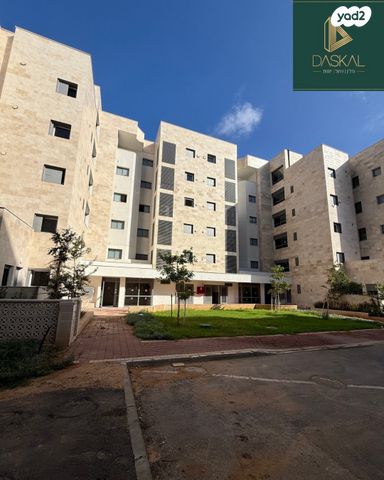 דירה, הרב זבולון גרז, רחובות